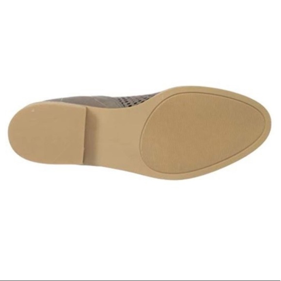 New Madden Girl Tally Perforated Bootie (Women's) - Picture 4 of 7